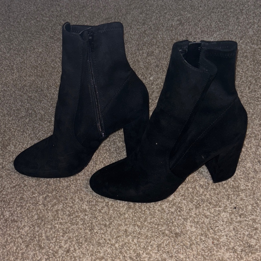 Gently Used Aldo Black Suede Ankle Boots